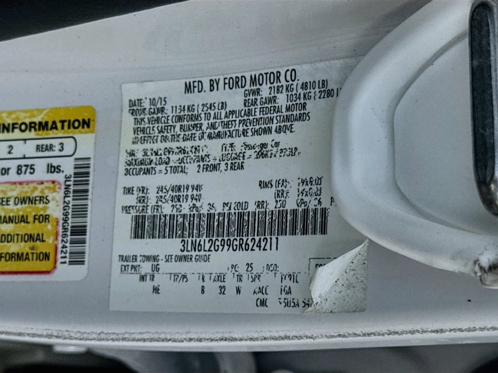 Used 2016 Lincoln MKZ FWD image 30
