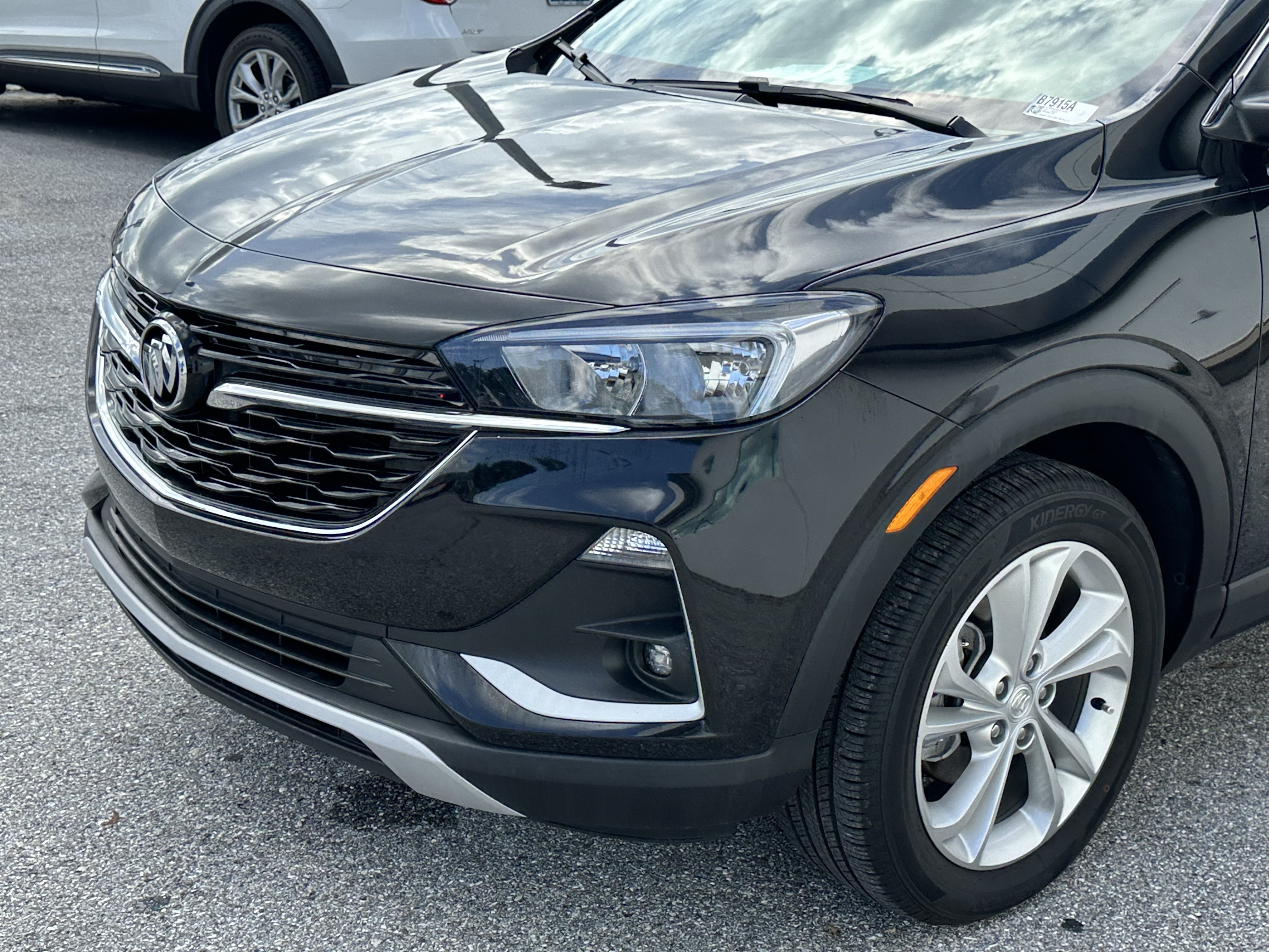 Certified 2023 Buick Encore GX Preferred w/ Cold Weather Comfort Package FWD image 8