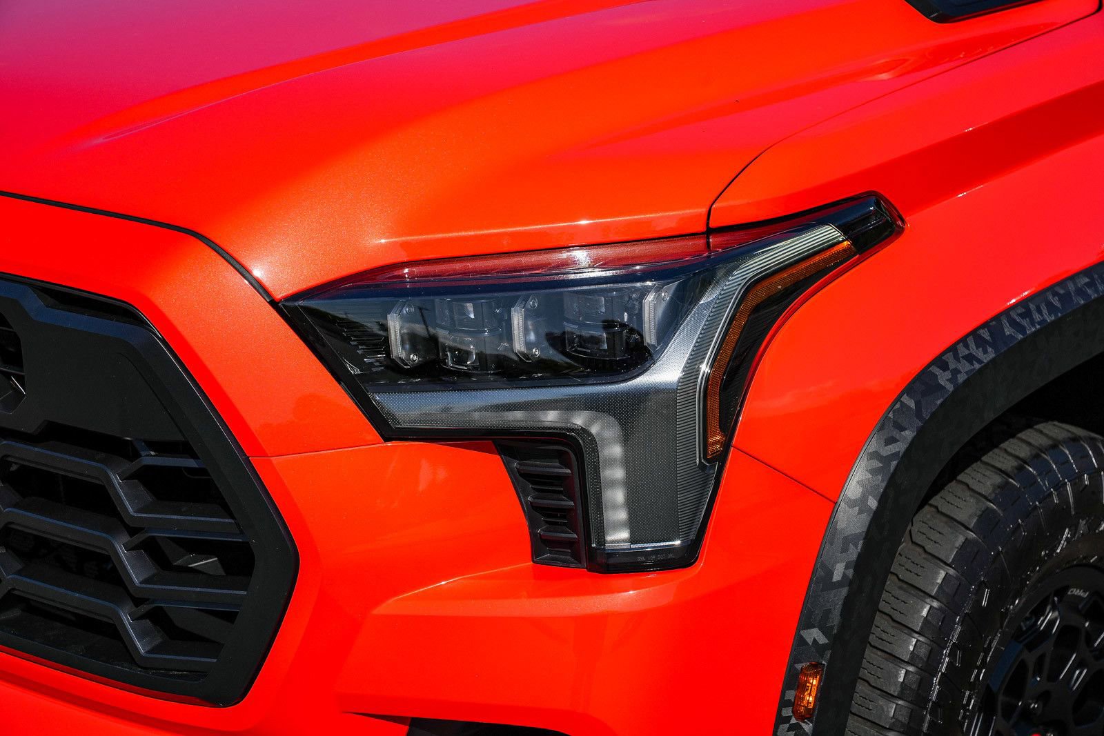 Used 2023 Toyota Sequoia TRD Pro AWD/4WD image 8