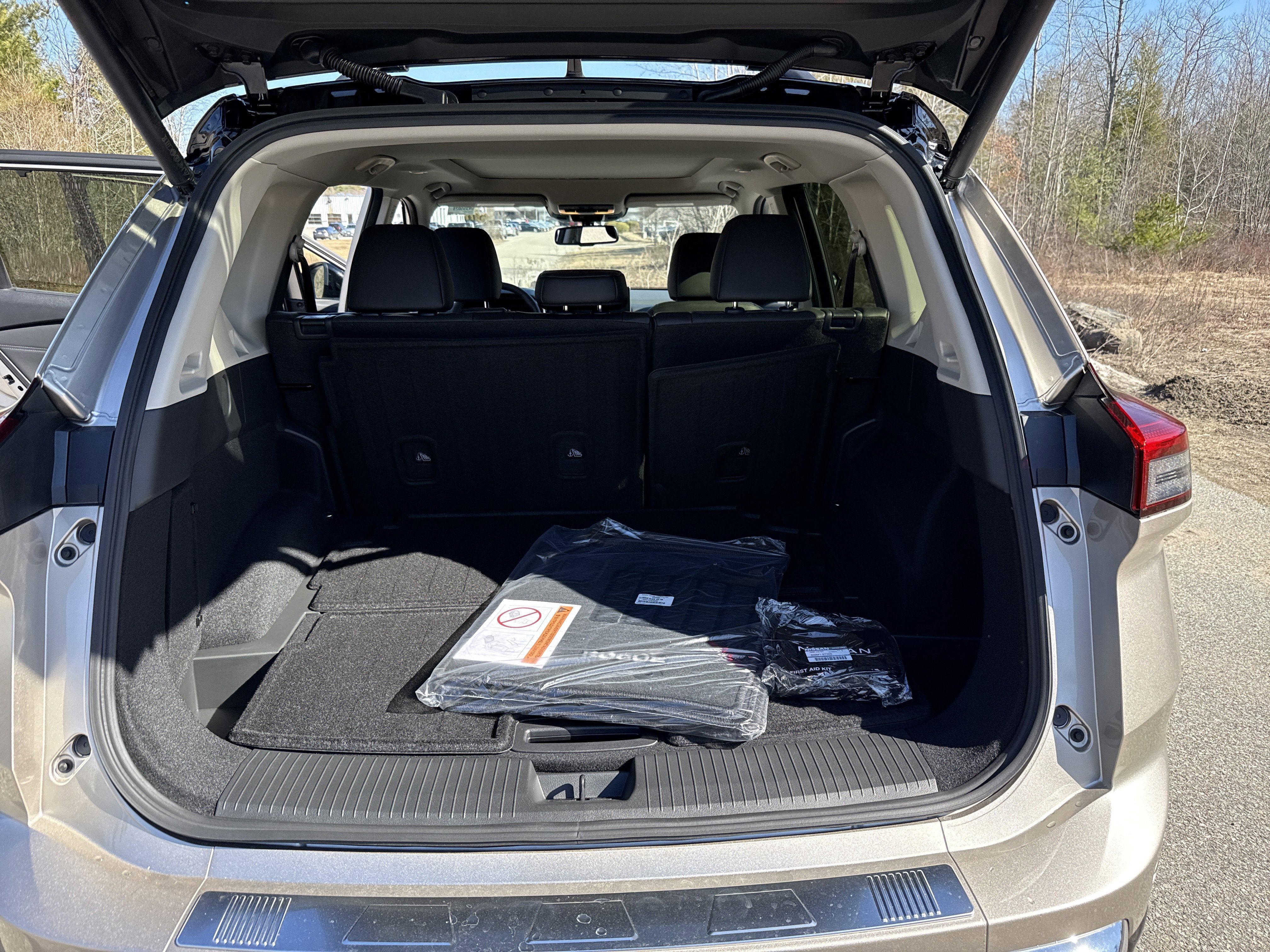 New 2026 Nissan Rogue Platinum image 22