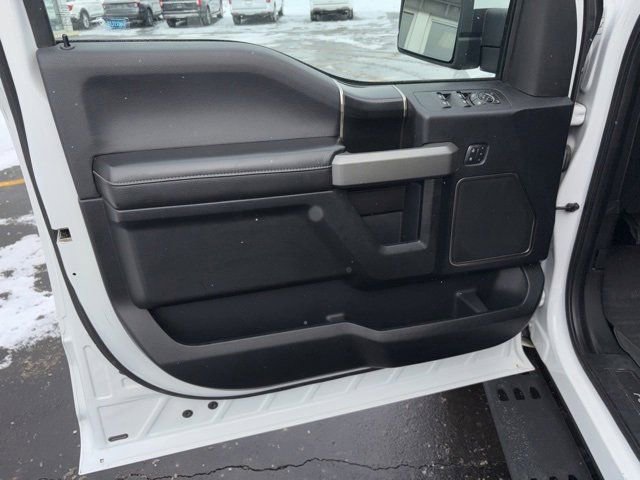 Used 2017 Ford F150 Raptor w/ Equipment Group 802A Luxury image 24