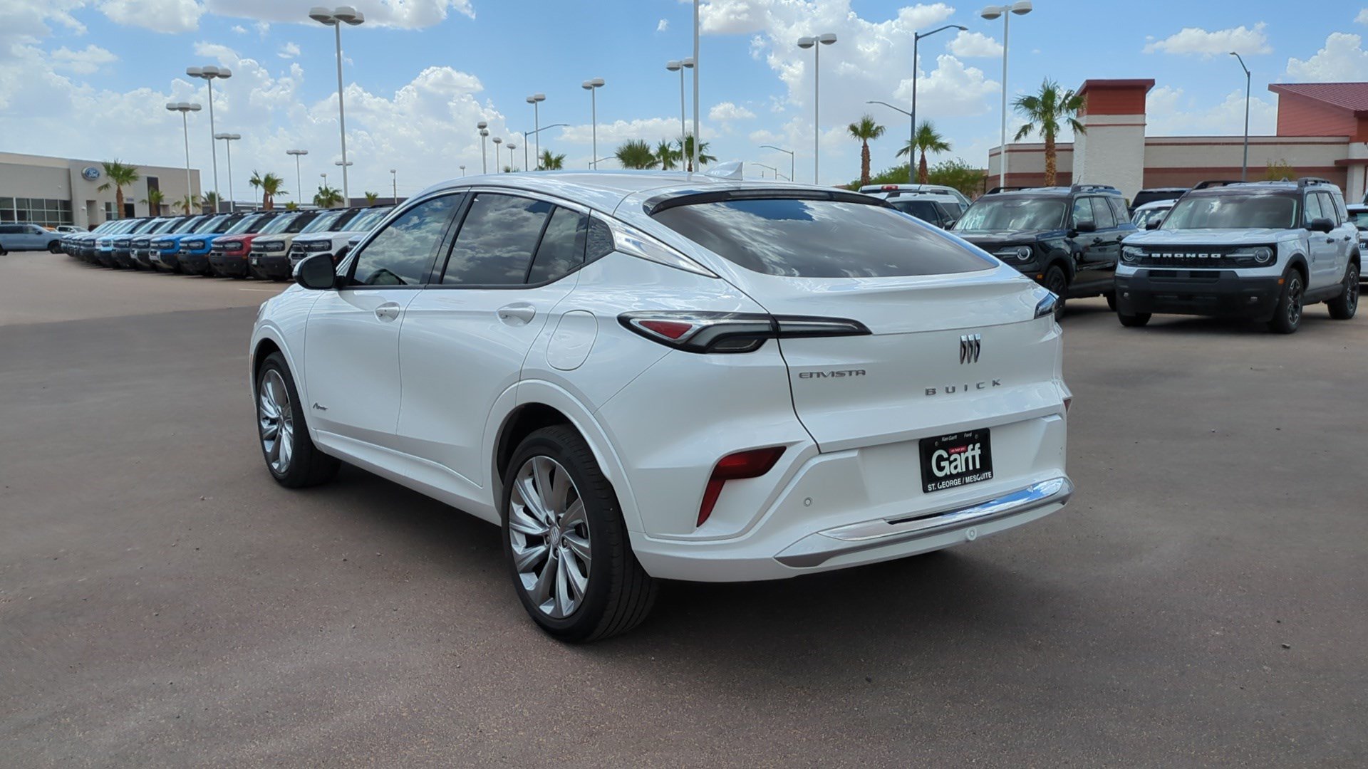 Used 2025 Buick Envista Avenir FWD image 5