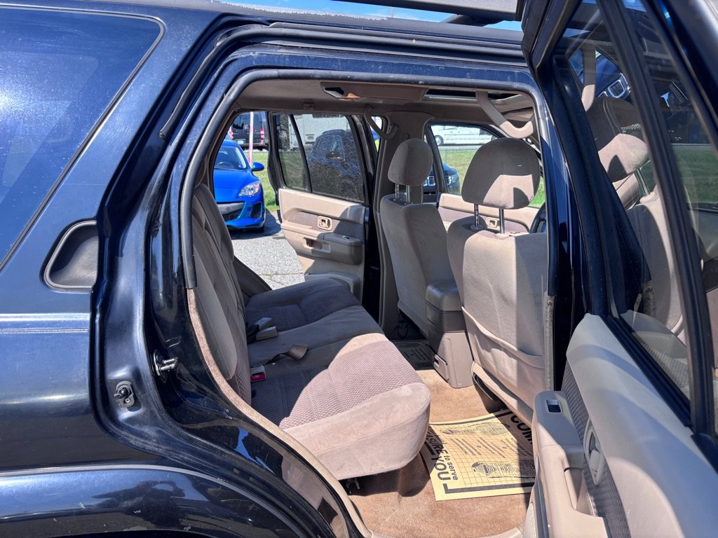 Used 2002 Nissan Pathfinder SE RWD image 28