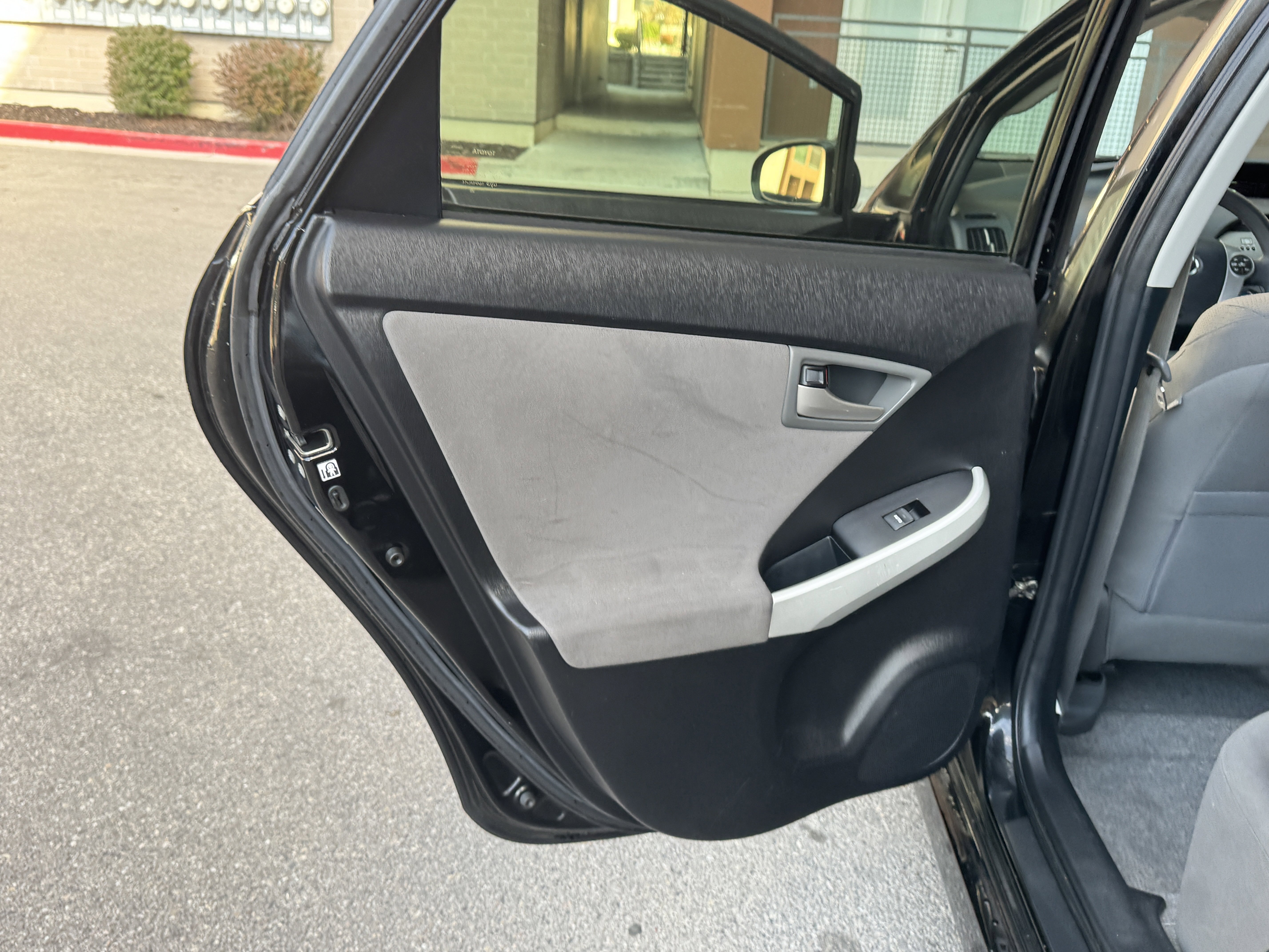 Used 2012 Toyota Prius Three FWD image 21