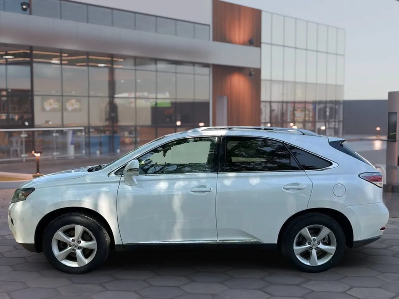 Used 2015 Lexus RX 350 FWD image 4