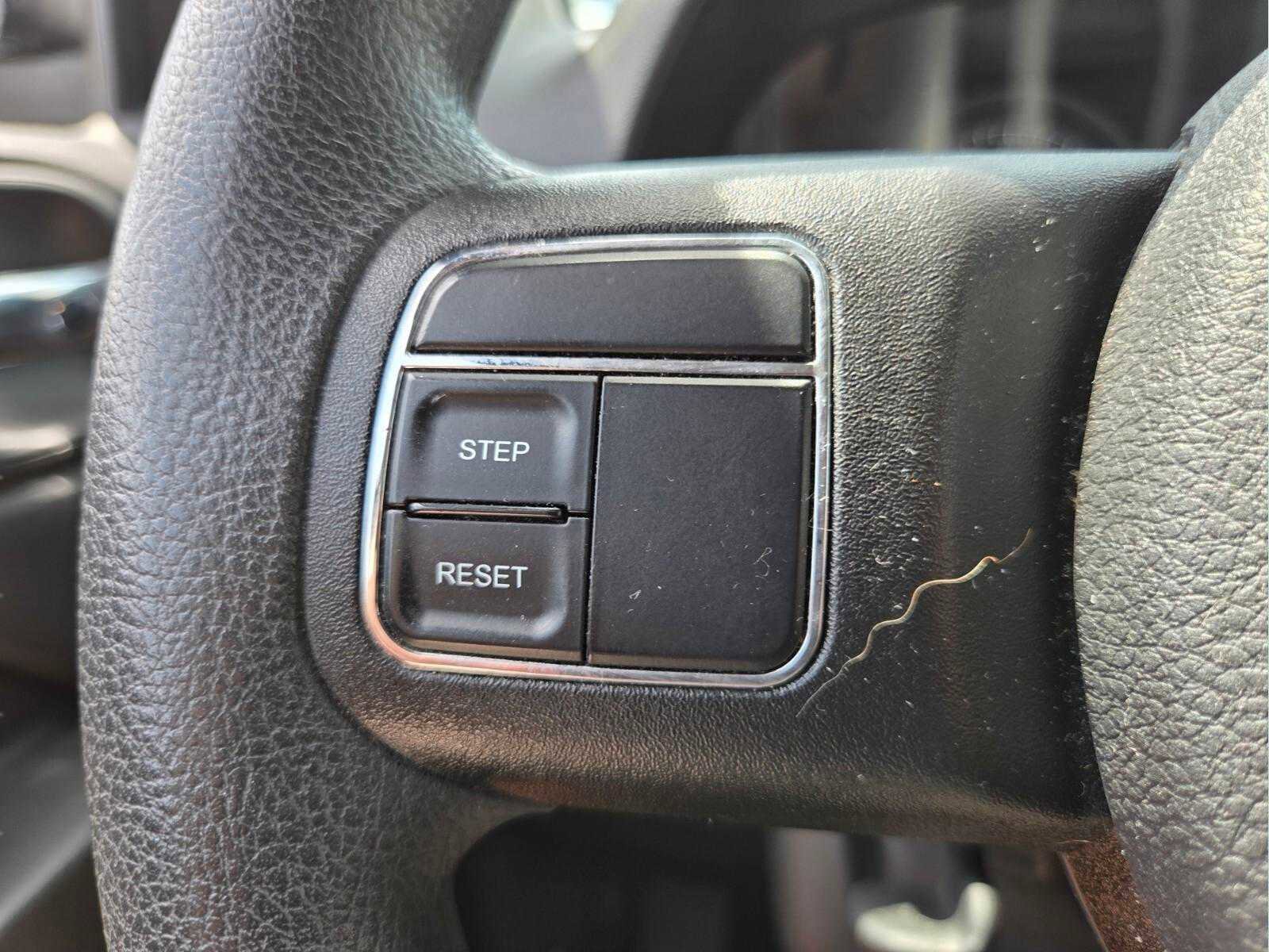 Used 2015 Jeep Compass Sport FWD image 30
