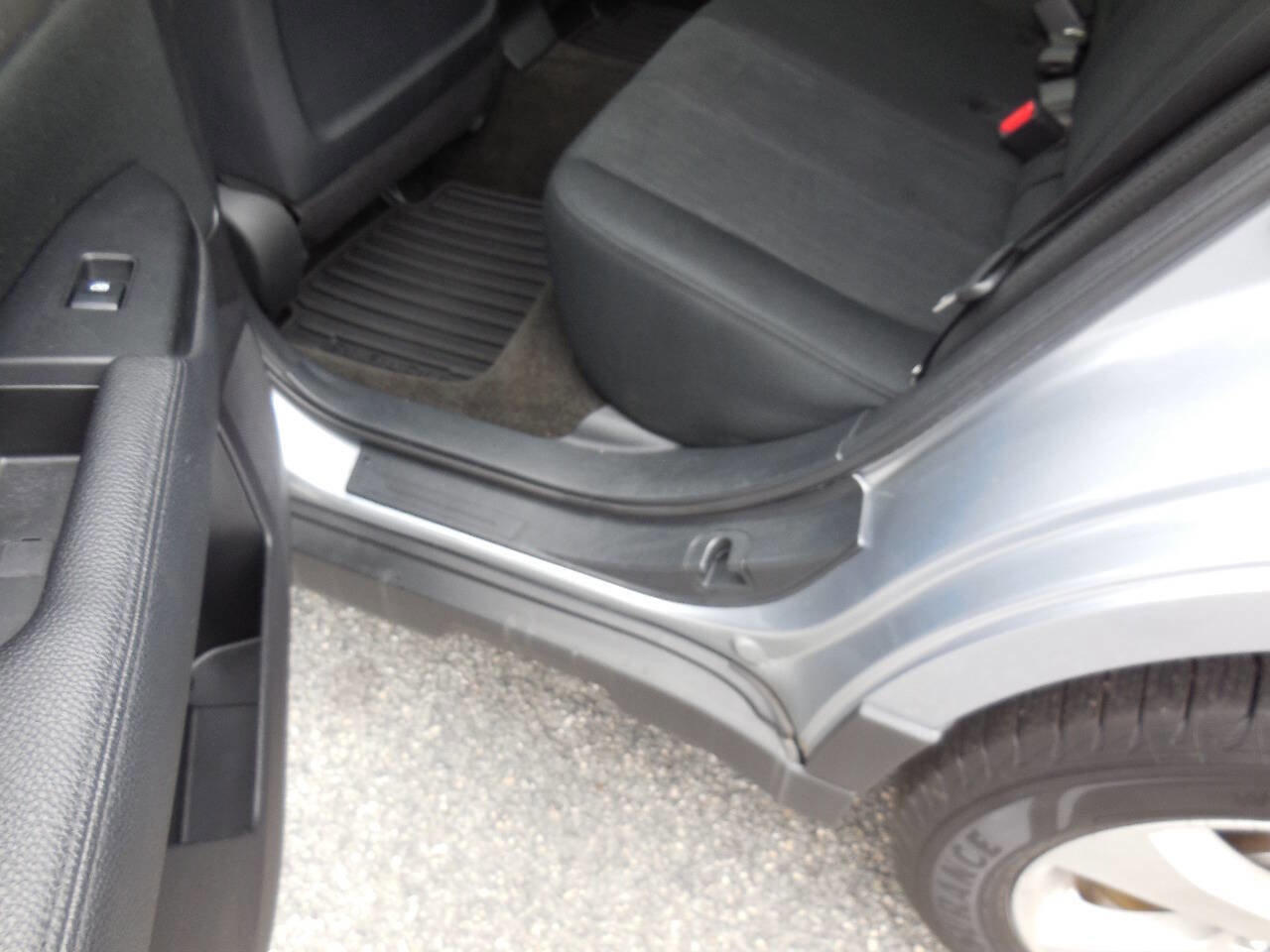 Used 2014 Subaru Outback 2.5i Premium image 27