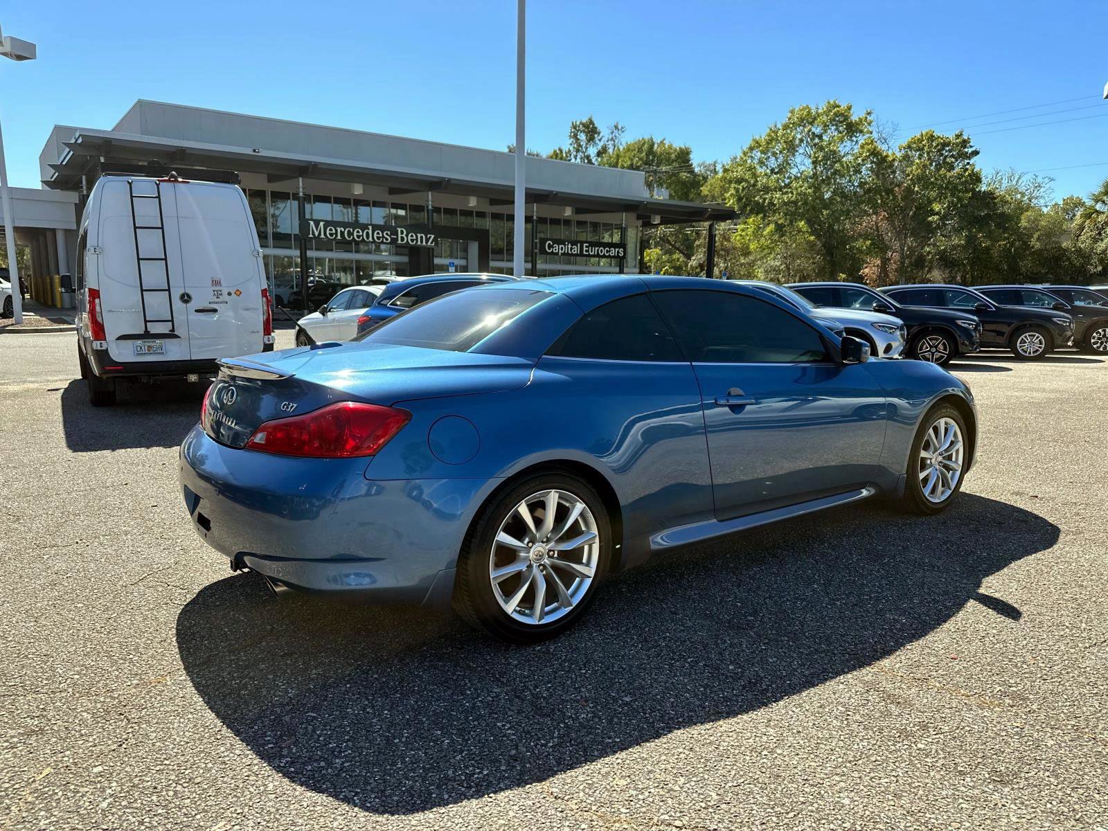 Used 2013 INFINITI G37 Sport w/ Premium Pkg image 5