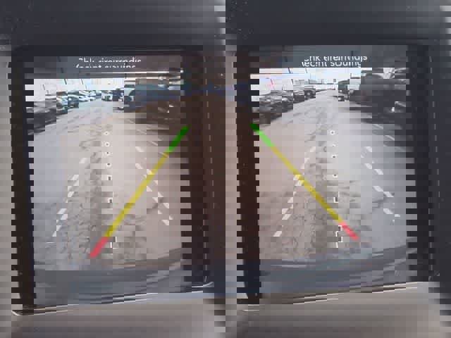 Used 2019 Jeep Cherokee Latitude Plus image 29