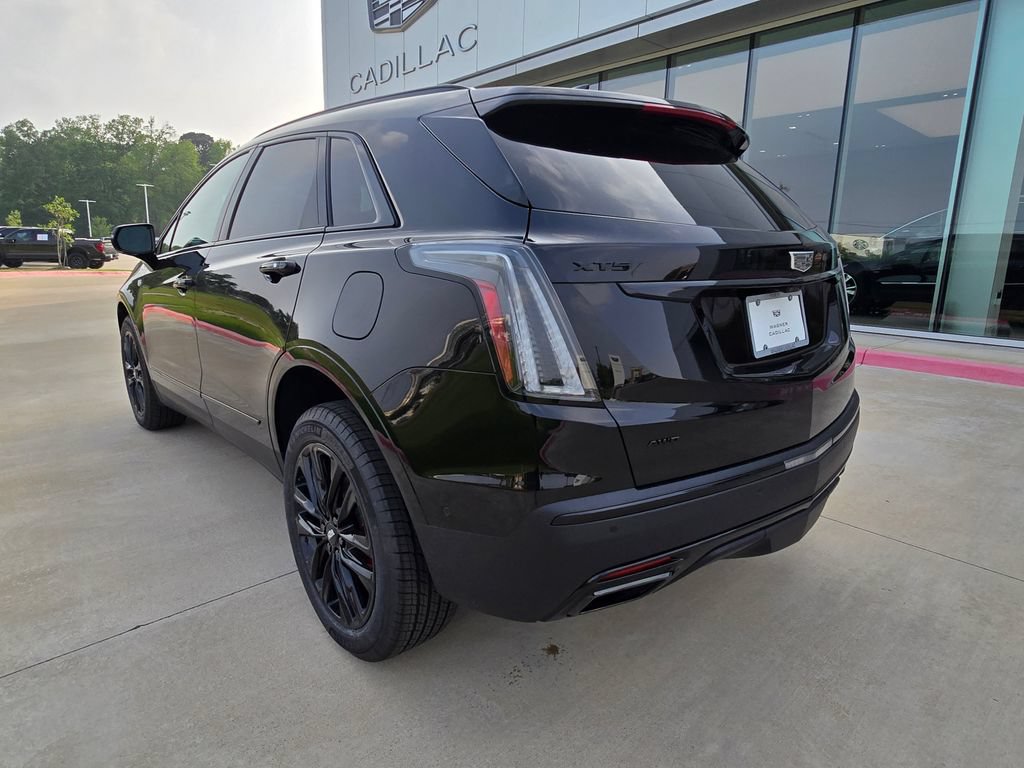New 2026 Cadillac XT5 Sportv w/ LPO, Onyx Lite Package AWD/4WD image 5