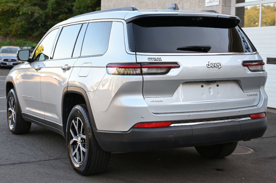 Used 2024 Jeep Grand Cherokee L Limited w/ Luxury Tech Group II image 5