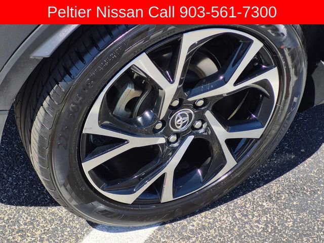 Used 2018 Toyota C-HR XLE image 7