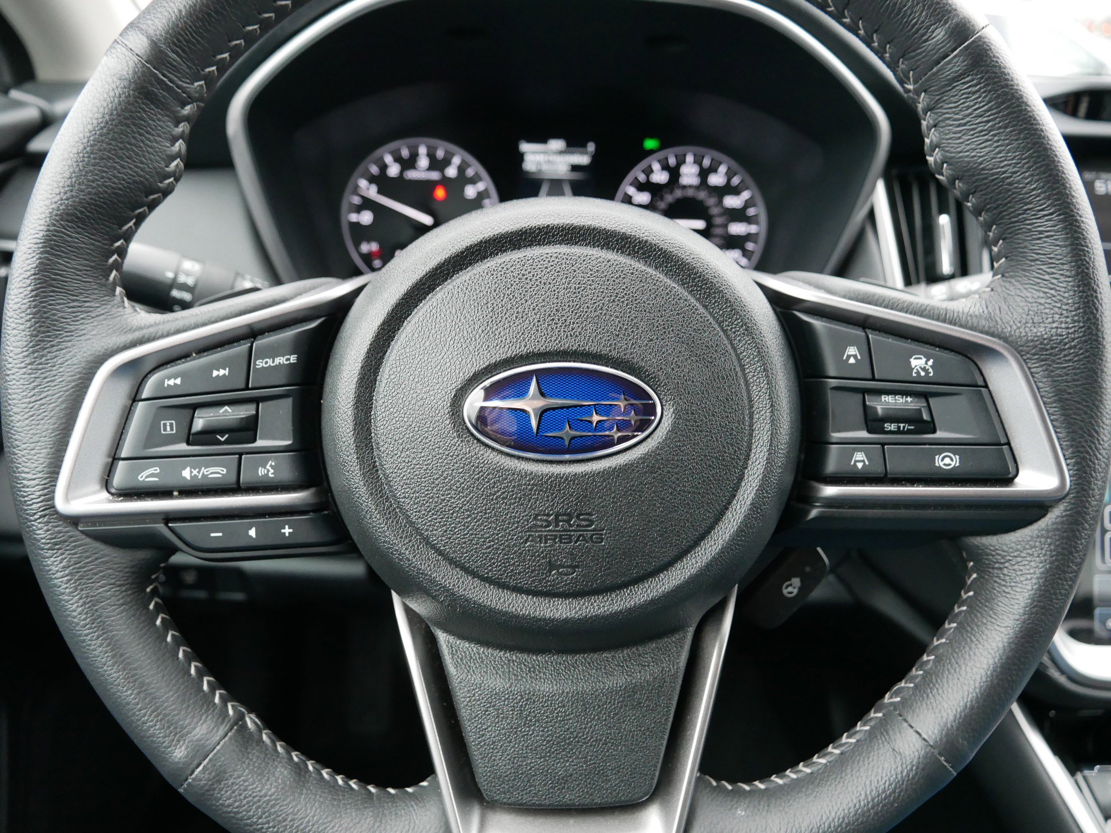 Certified 2025 Subaru Outback Limited image 25