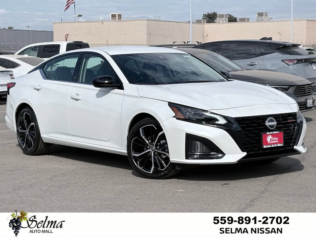New 2026 Nissan Altima 2.5 SR