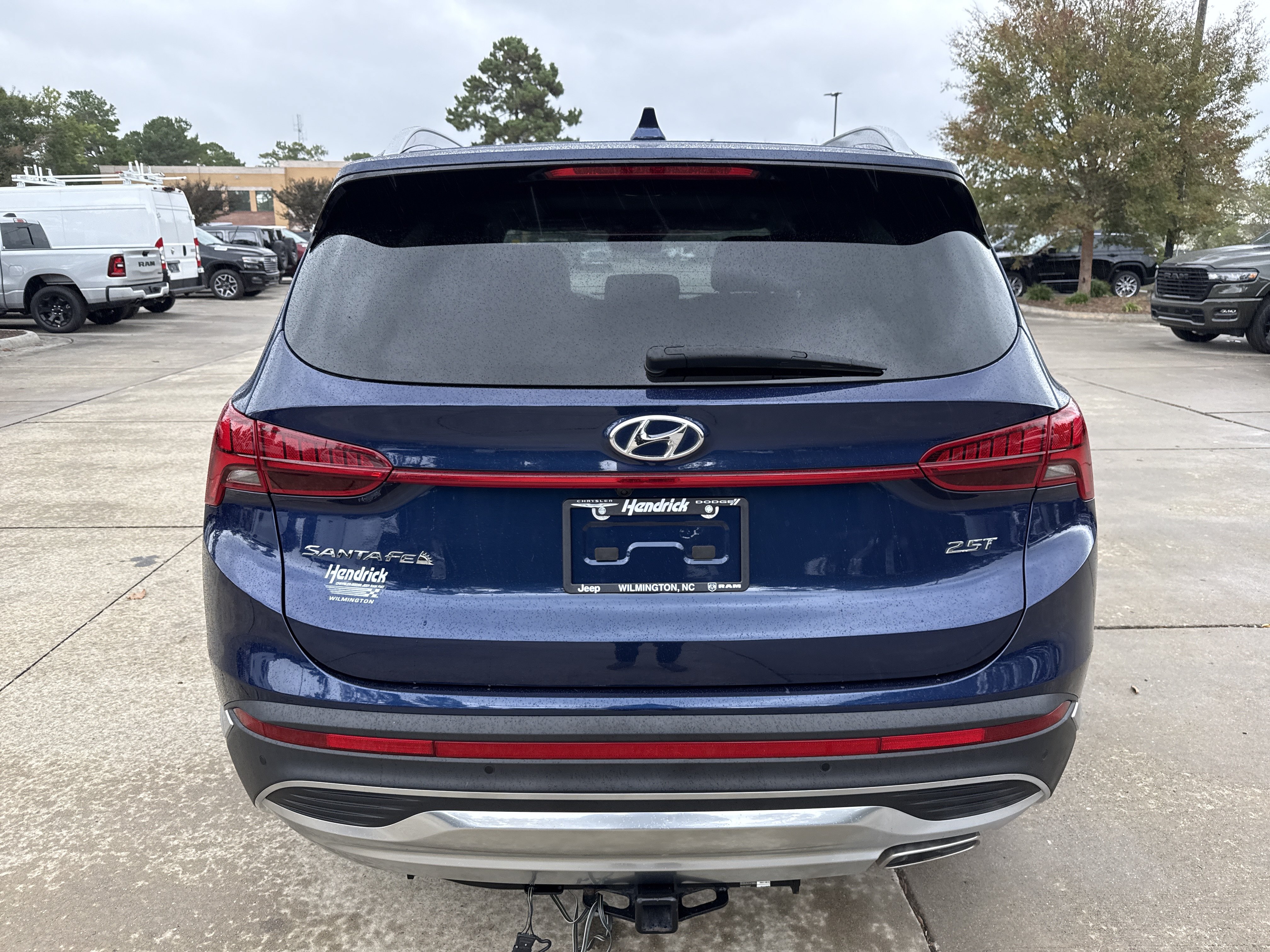 Used 2021 Hyundai Santa Fe Limited w/ Cargo Package FWD image 8
