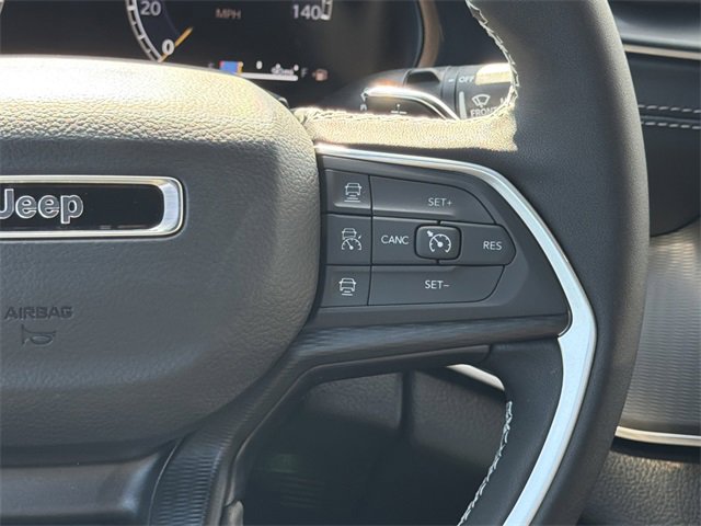 New 2025 Jeep Grand Cherokee L Altitude image 26