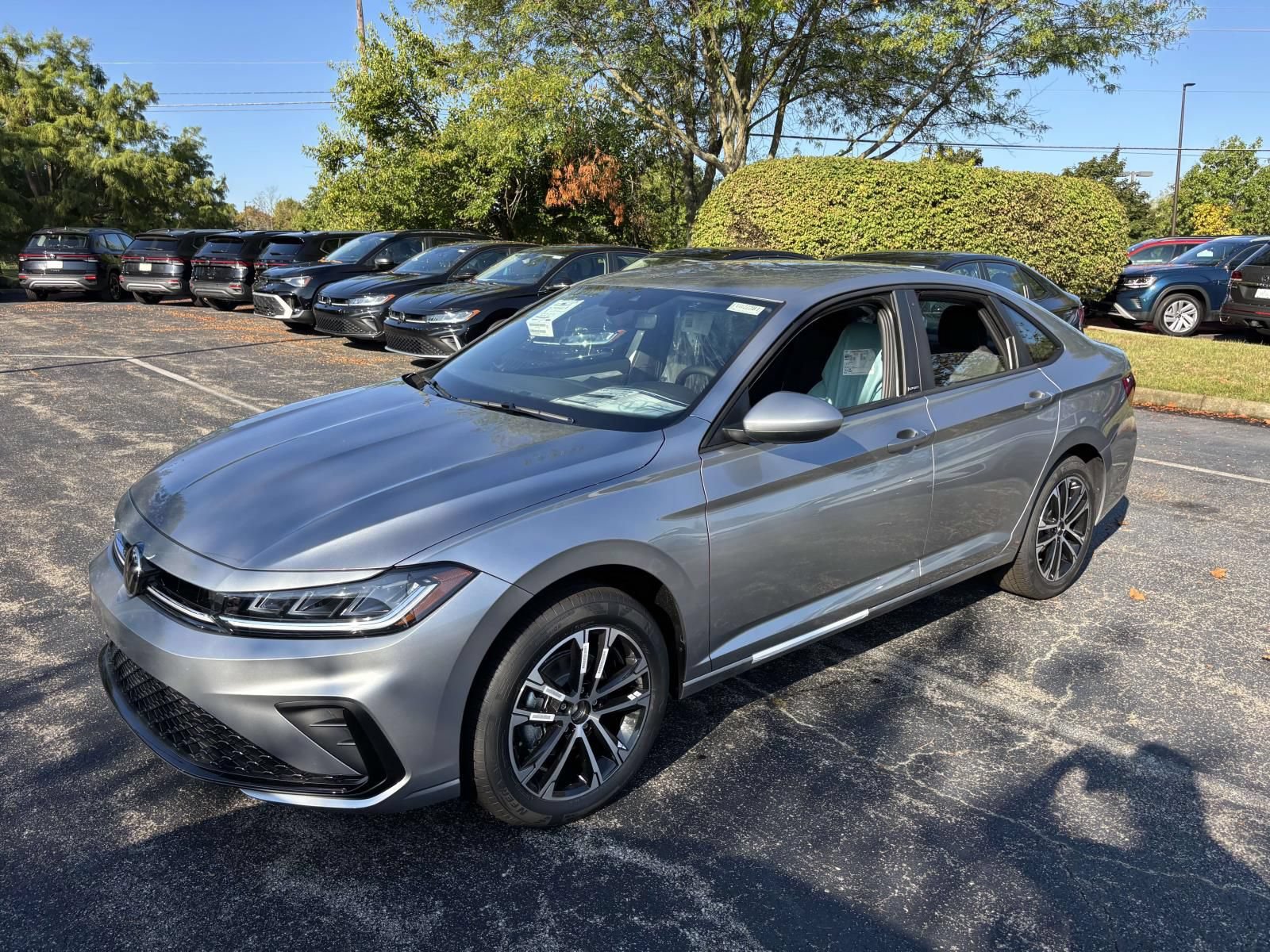 New 2026 Volkswagen Jetta Sport FWD image 3