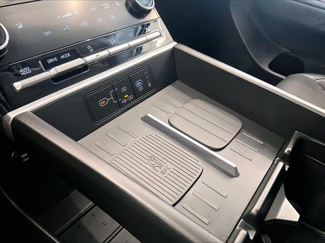 Used 2026 Hyundai Santa Fe SEL FWD image 19