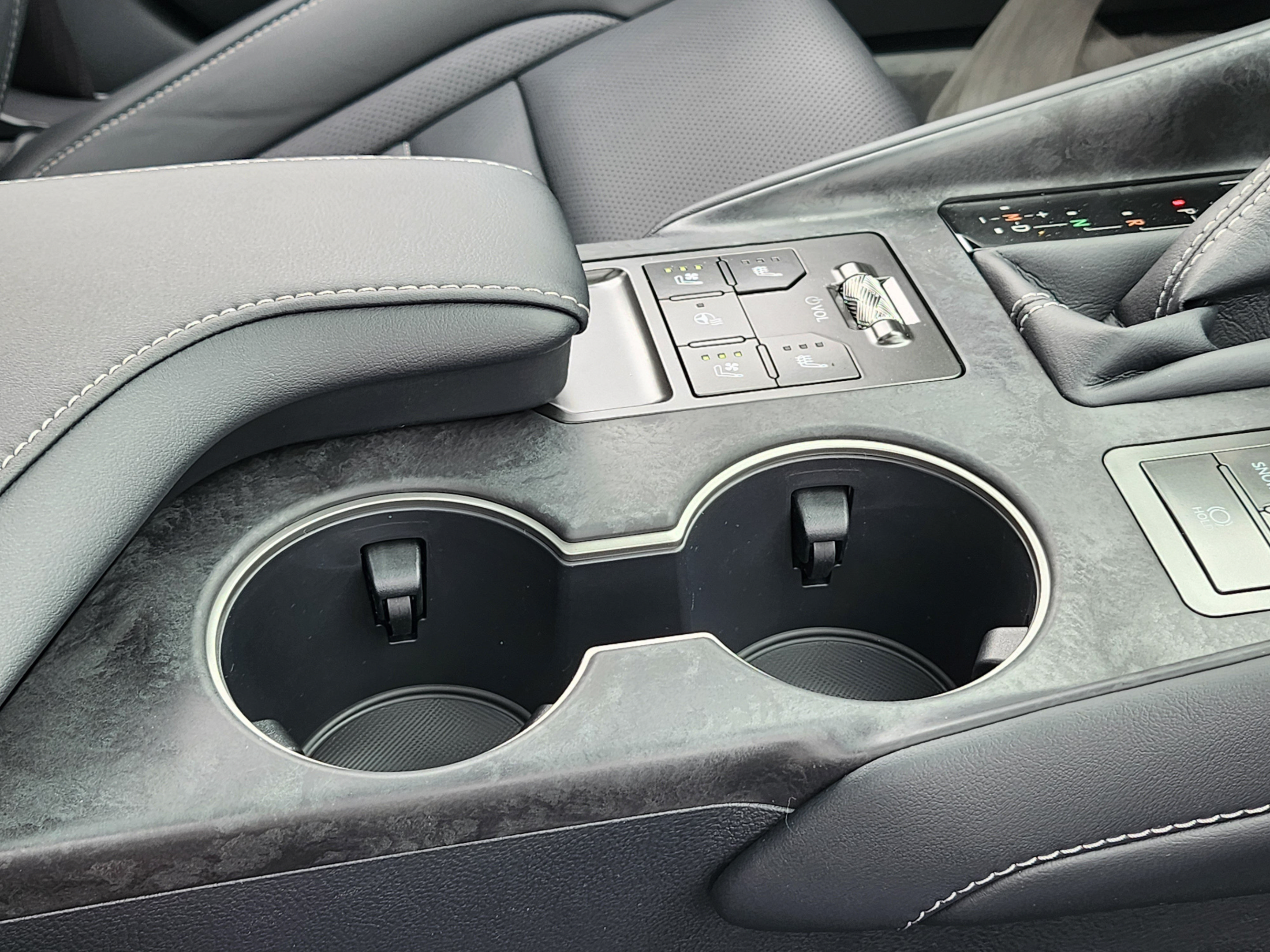 New 2026 Lexus IS 350 F Sport w/ Technology Package RWD image 30