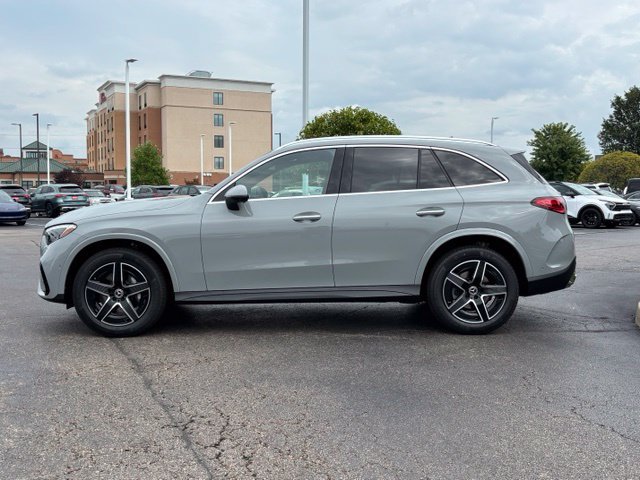 New 2027 Mercedes-Benz GLC 300 4MATIC image 5
