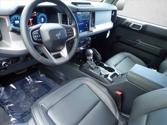 New 2026 Ford Bronco Outer Banks w/ Sasquatch Package AWD/4WD image 10