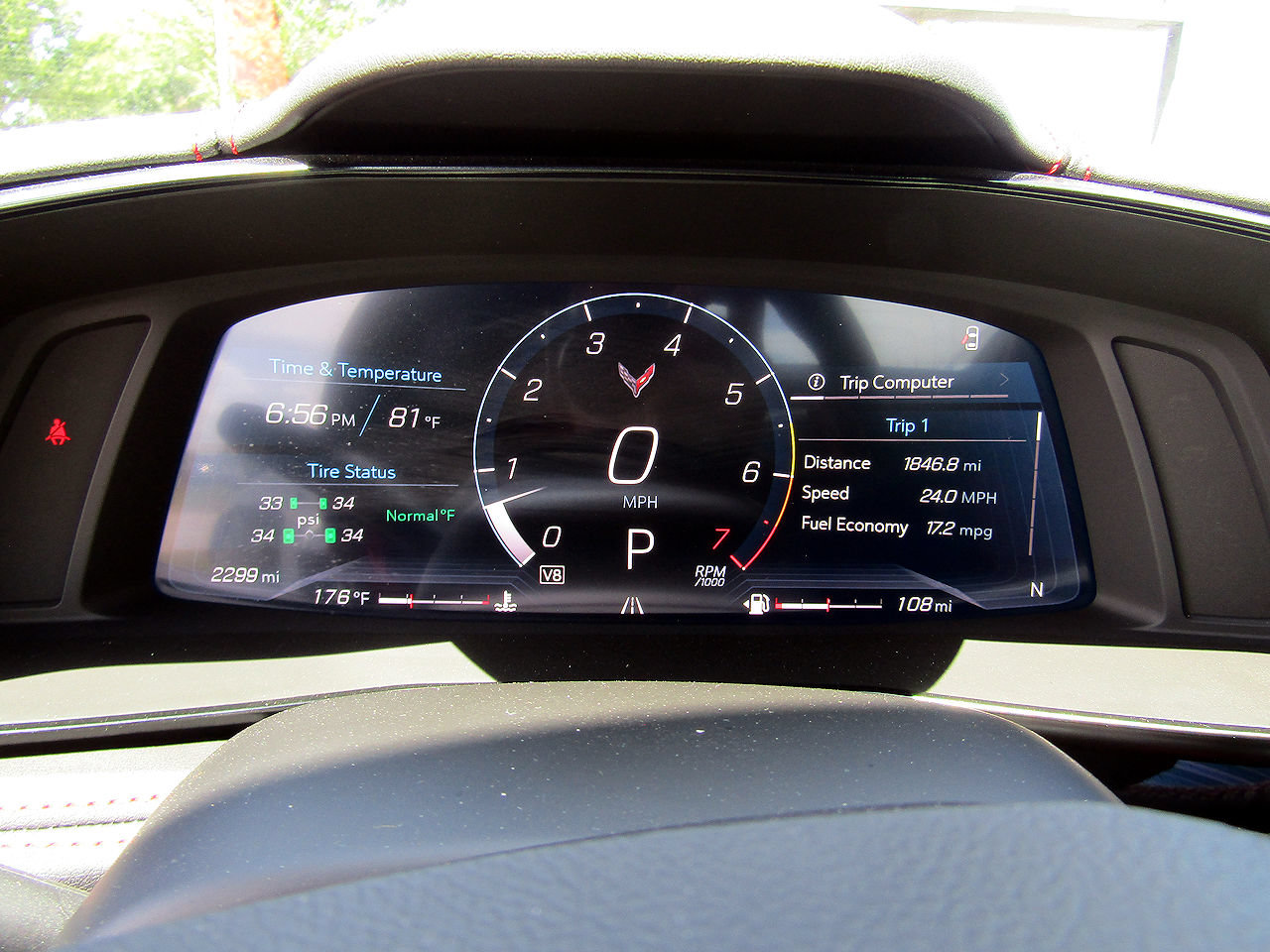 Used 2024 Chevrolet Corvette Stingray Preferred Conv w/ Z51 Performance Package RWD image 19