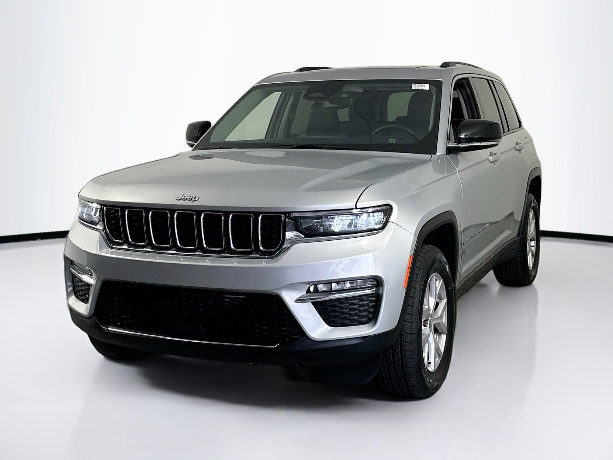 Used 2022 Jeep Grand Cherokee Limited w/ Trailer Tow Prep Group (B)