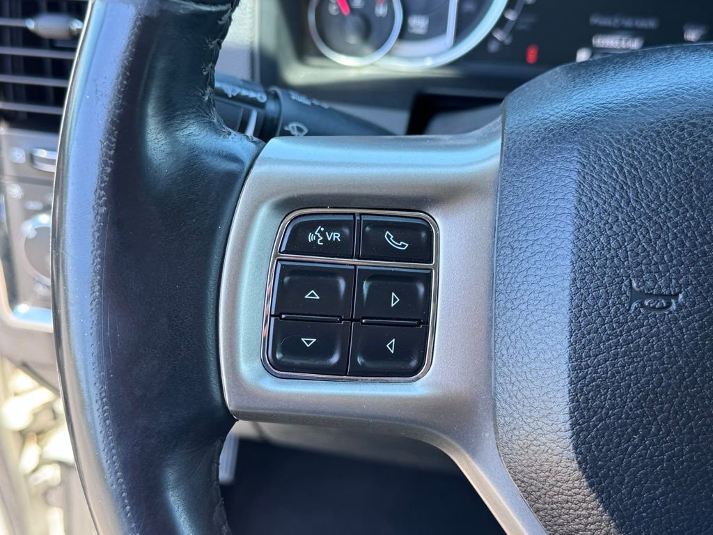 Used 2018 RAM 1500 Laramie w/ Convenience Group AWD/4WD image 13
