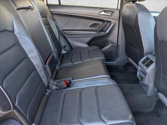 Used 2021 Volkswagen Tiguan SEL Premium R-Line image 21