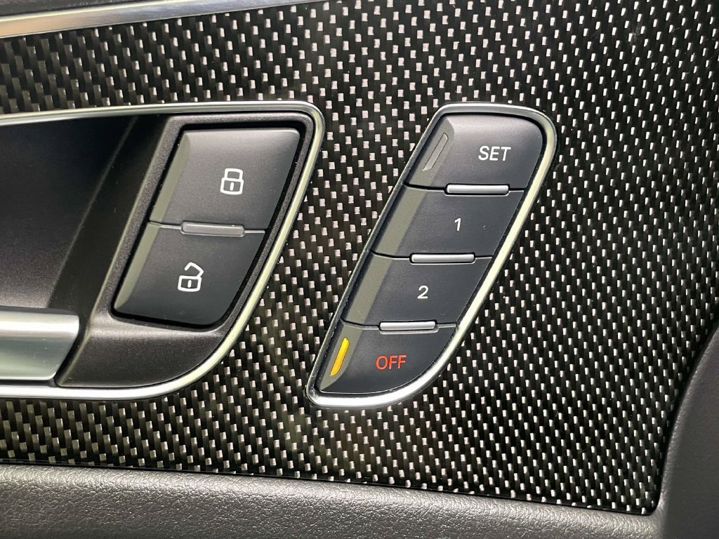 Used 2014 Audi S6 Prestige AWD/4WD image 34