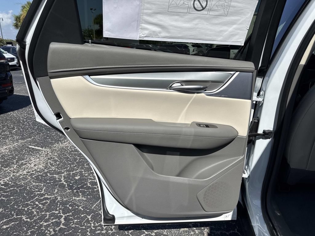 New 2026 Cadillac XT5 Premium Luxury w/ Driver Assist Package FWD image 13