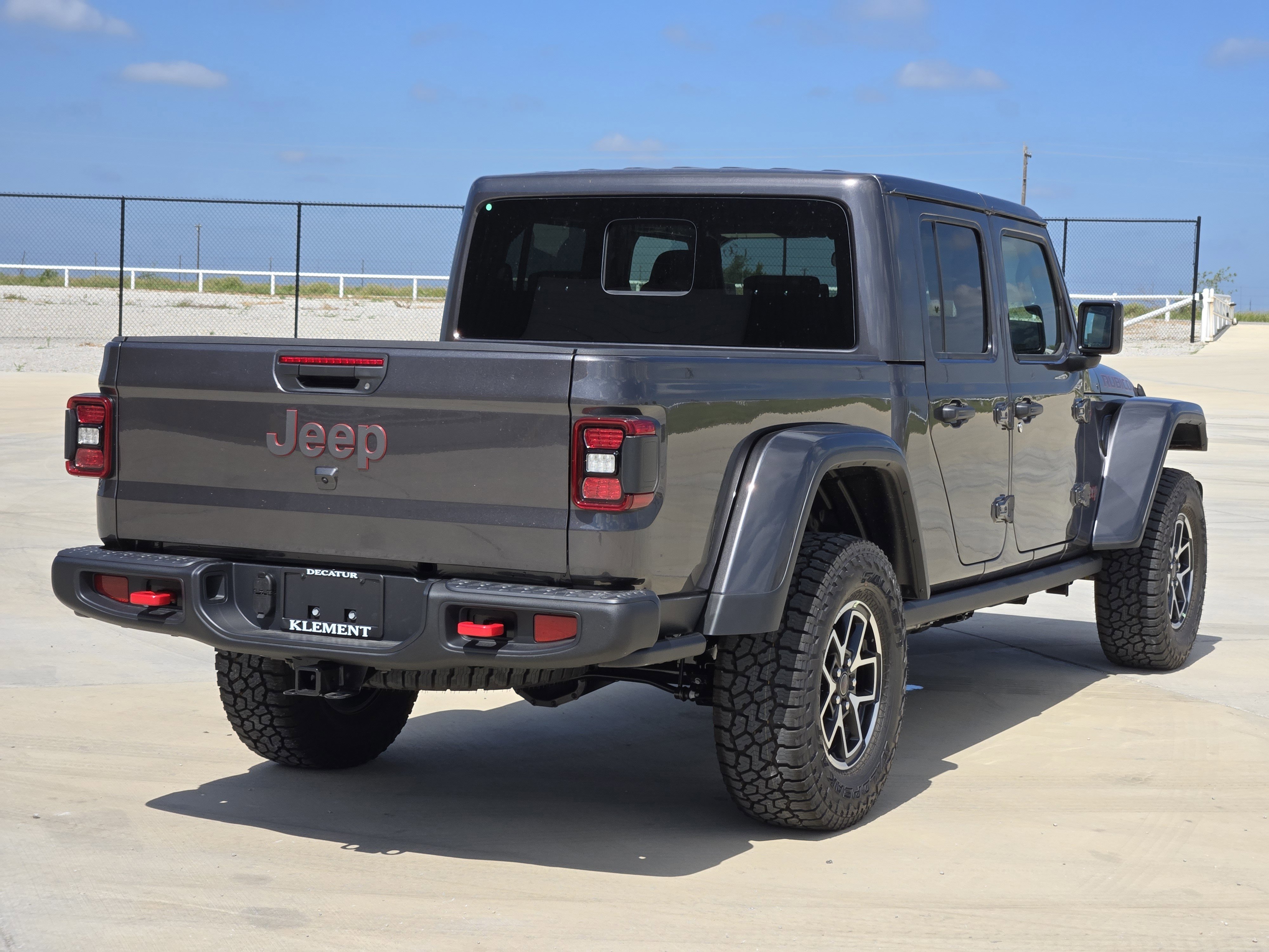 New 2025 Jeep Gladiator Rubicon w/ Convenience Group AWD/4WD image 5
