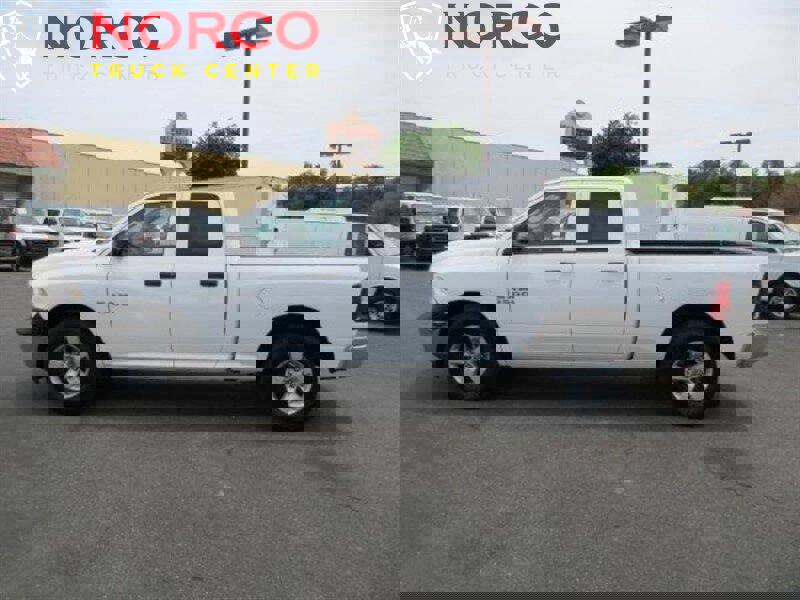 Used 2018 RAM 1500 Tradesman w/ Chrome Appearance Group image 5