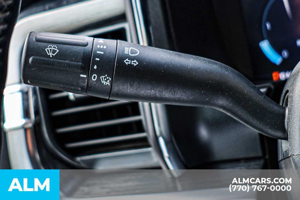 Used 2023 Ford F350 Lariat w/ FX4 Off-Road Package image 33