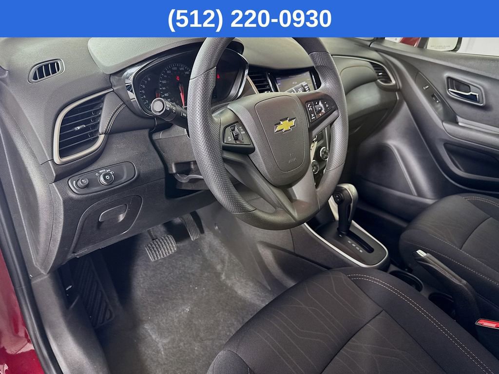Used 2020 Chevrolet Trax LT image 10