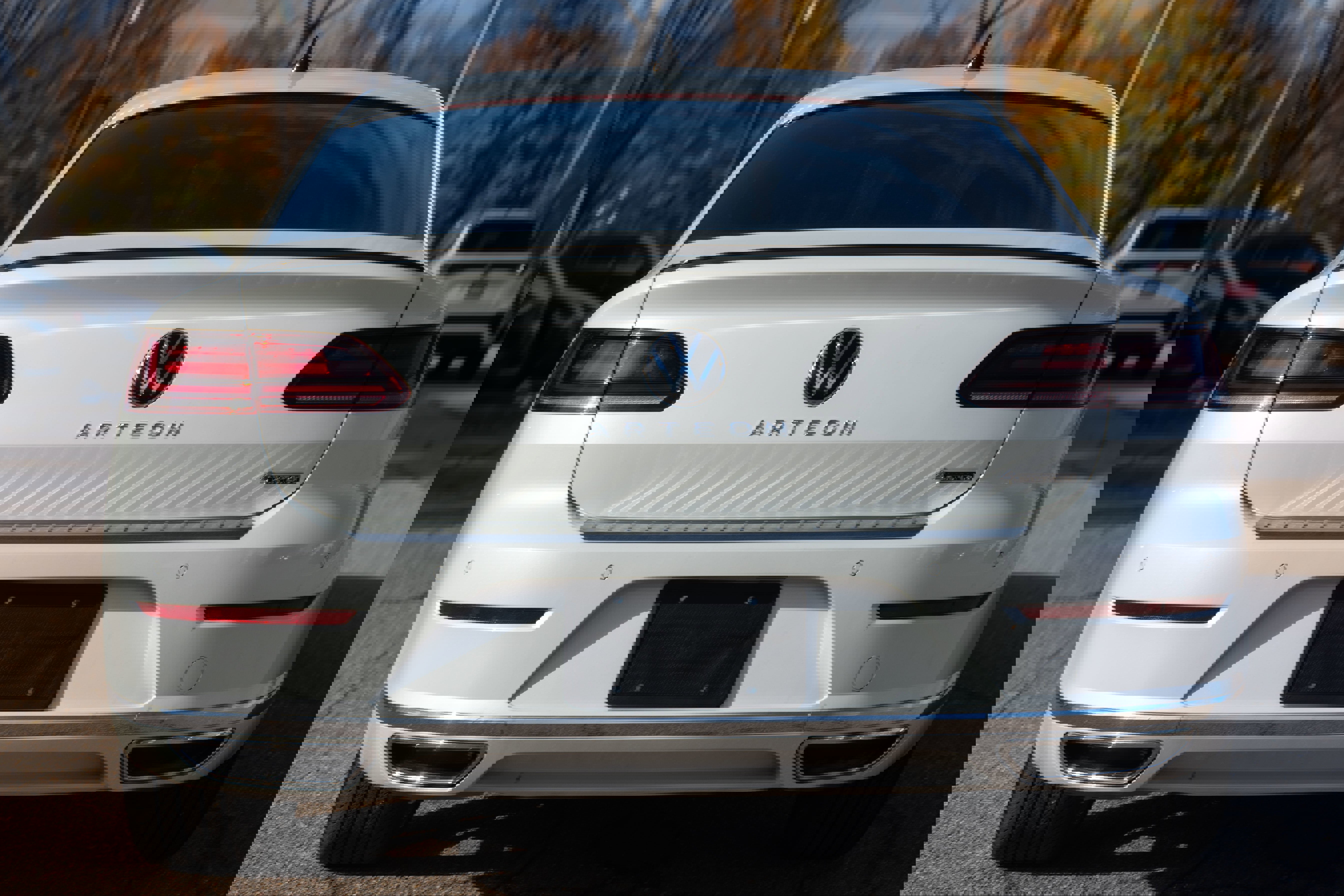 Used 2023 Volkswagen Arteon SEL Premium image 5