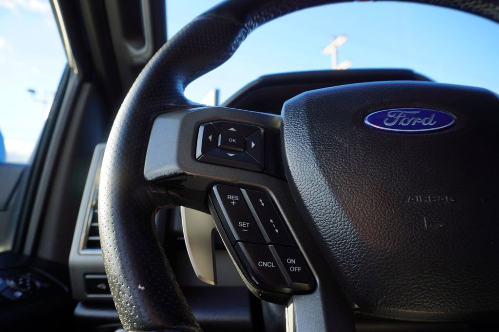 Used 2019 Ford F150 Raptor w/ Equipment Group 802A Luxury image 21