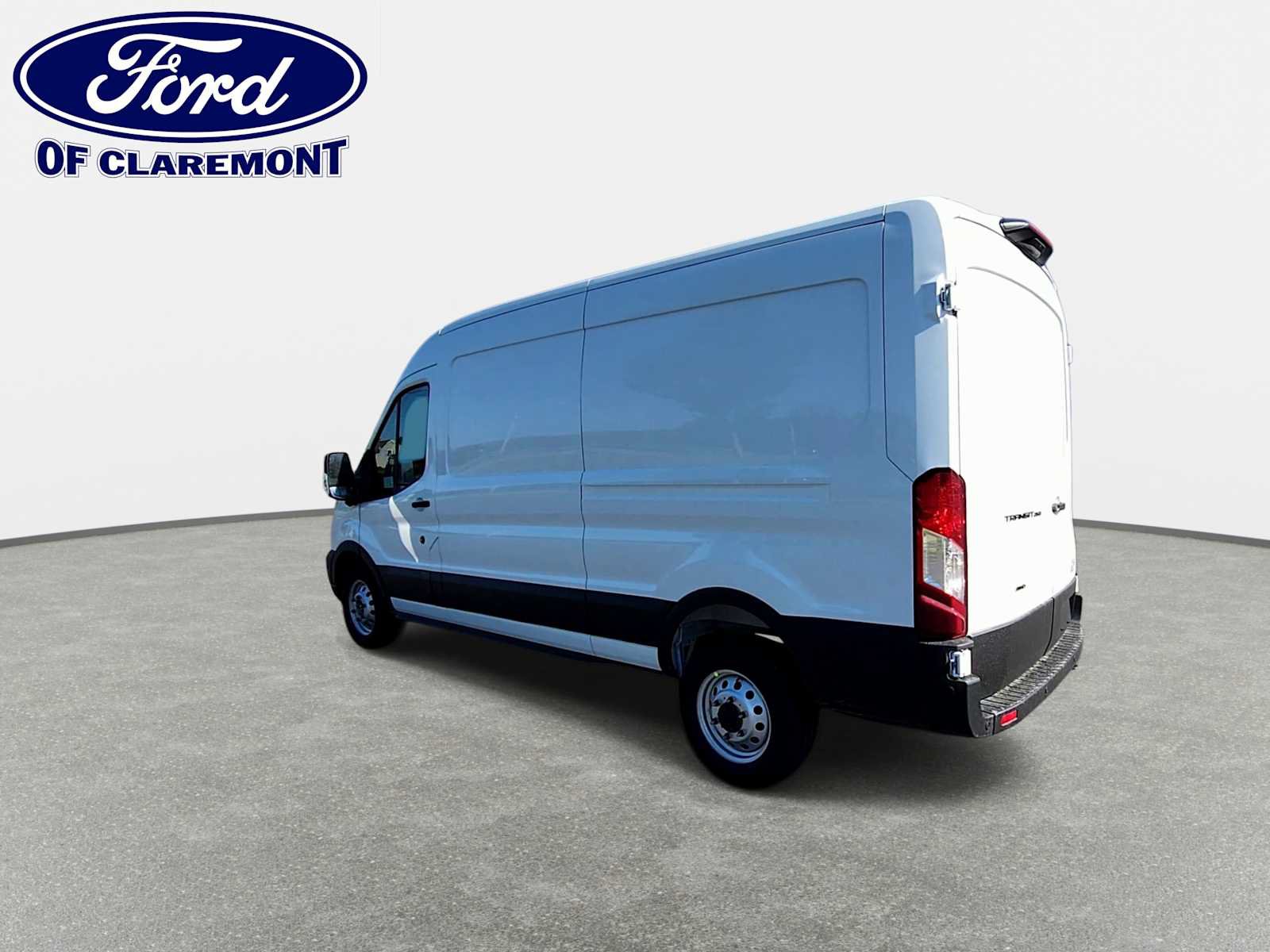 New 2026 Ford Transit 250 148 Medium Roof Extended AWD image 6