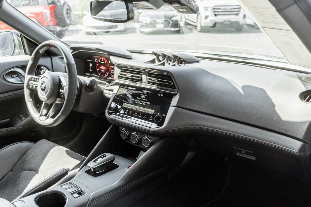 Used 2024 Nissan Z NISMO w/ Floor Mat Package image 14