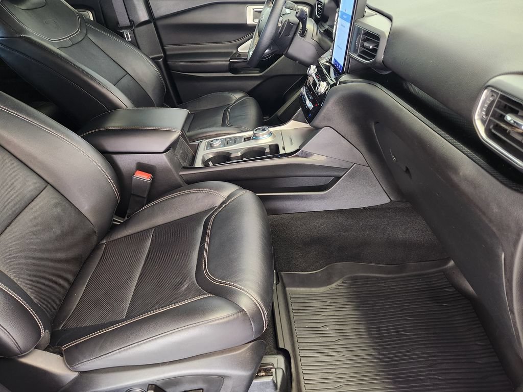 Used 2023 Ford Explorer ST w/ Equipment Group 401A AWD/4WD image 13