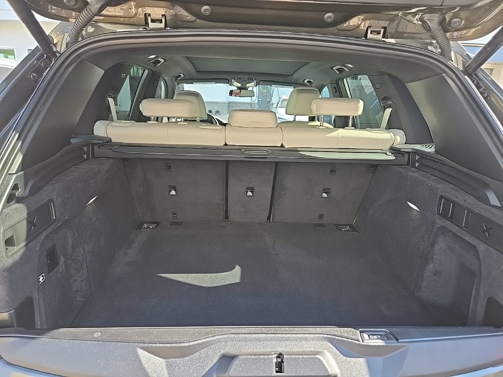 Certified 2023 BMW X5 xDrive40i w/ M Sport Package AWD/4WD image 5