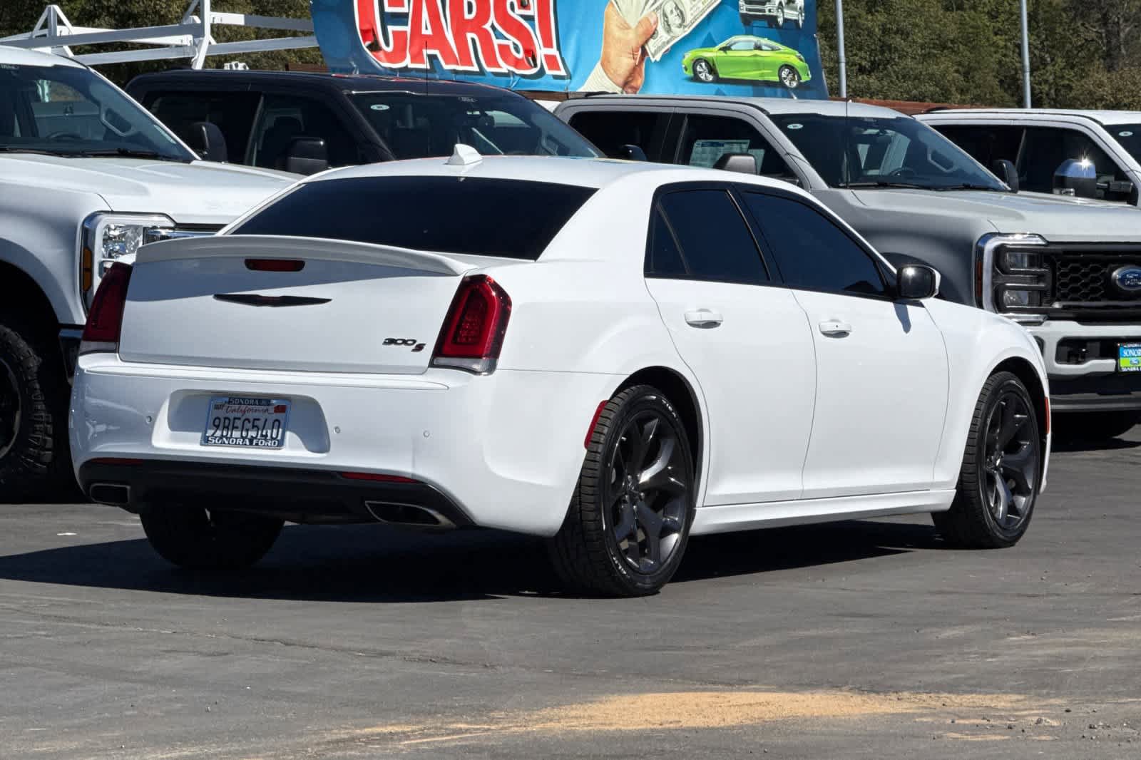 Used 2022 Chrysler 300 S w/ Safetytec Plus Group RWD image 4
