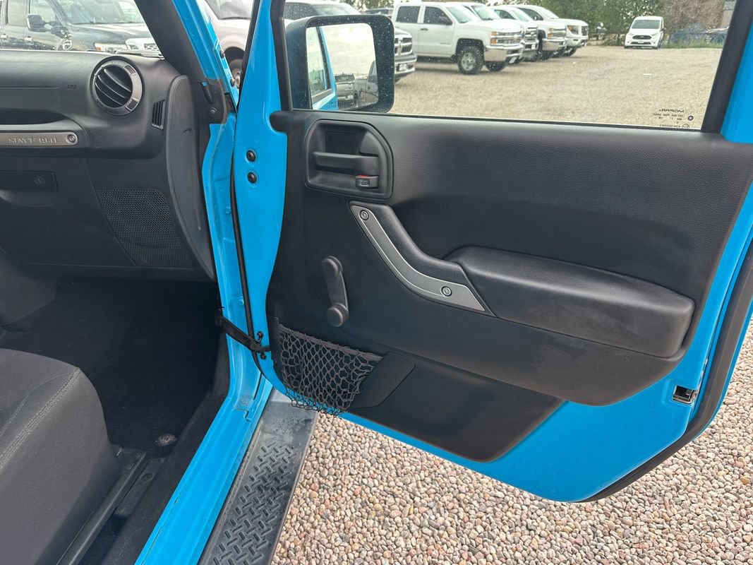 Used 2018 Jeep Wrangler Sport AWD/4WD image 18