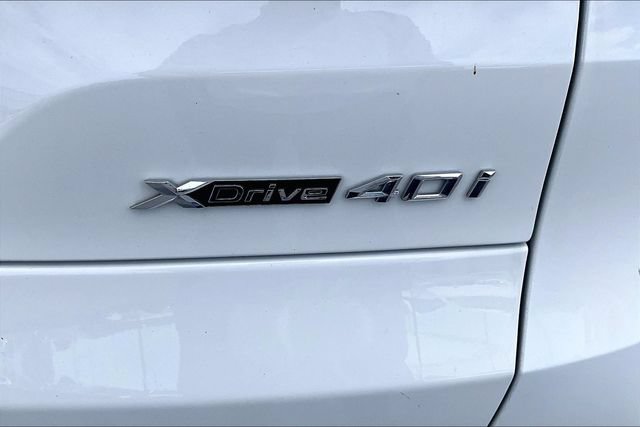 Used 2024 BMW X5 xDrive40i w/ Parking Assistance Package AWD/4WD image 30