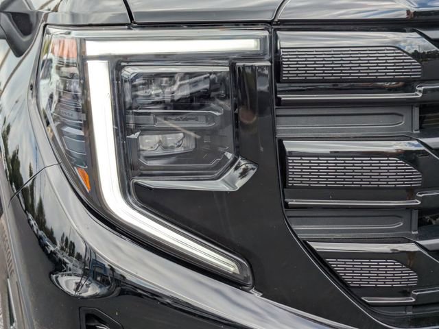 Used 2024 GMC Sierra 1500 Elevation image 10