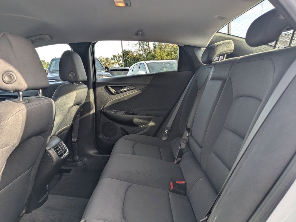 Used 2024 Chevrolet Malibu LT image 12