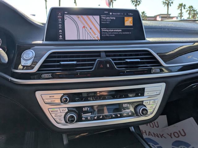 Used 2022 BMW 740i w/ Premium Package RWD image 11