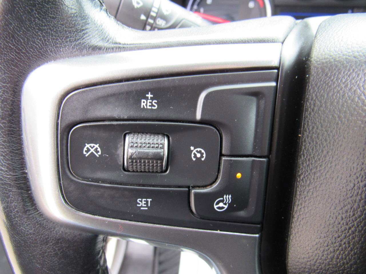 Used 2020 Chevrolet Silverado 1500 LT w/ All-Star Edition image 13