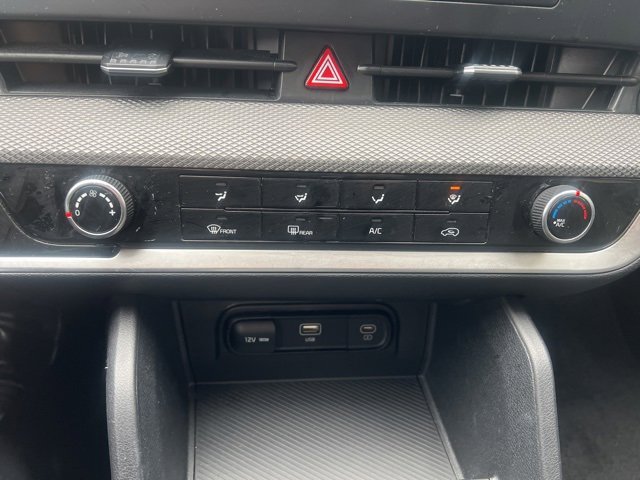 Certified 2024 Kia Sportage LX image 10