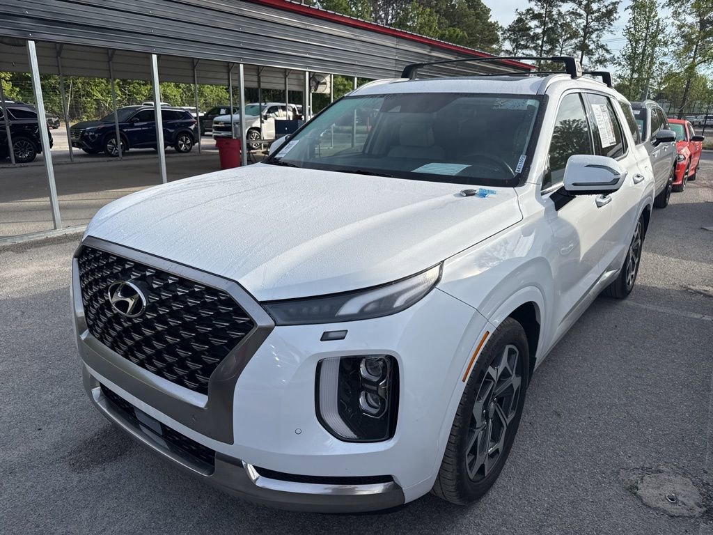 Used 2022 Hyundai Palisade Calligraphy w/ Winter Package image 1